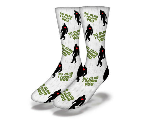 Sasquatch Bigfoot Love Socks