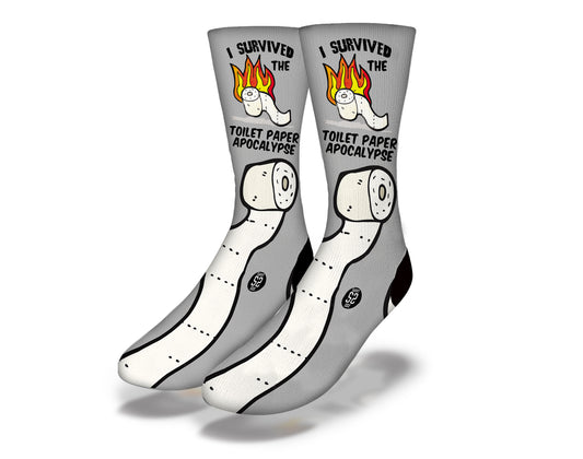i SURVIVED THE TOILET PAPER APOCALYPSE Funny Coronavirus Quarantine Socks (Grey)