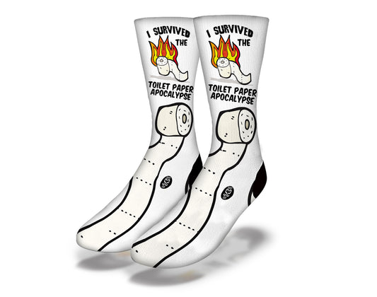 i SURVIVED THE TOILET PAPER APOCALYPSE Funny Coronavirus Quarantine Socks (White)