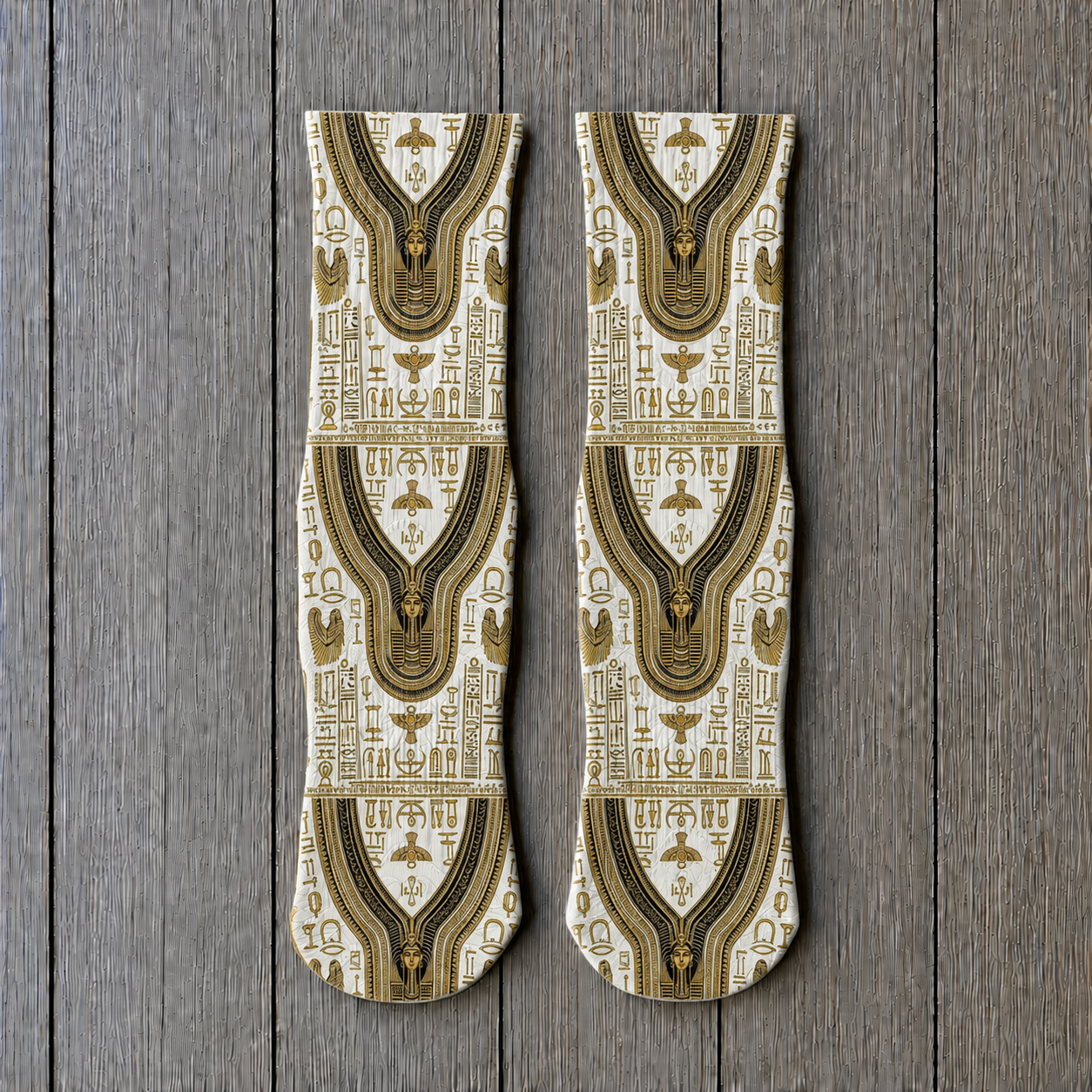 Egyptian Cleopatra Crest Pattern socks