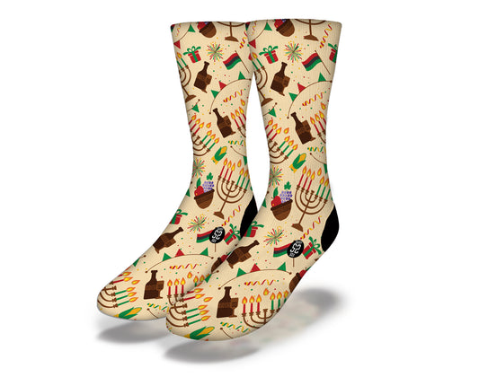 Fun KWANZAA HOLIDAY SYMBOLS Socks (Beige)